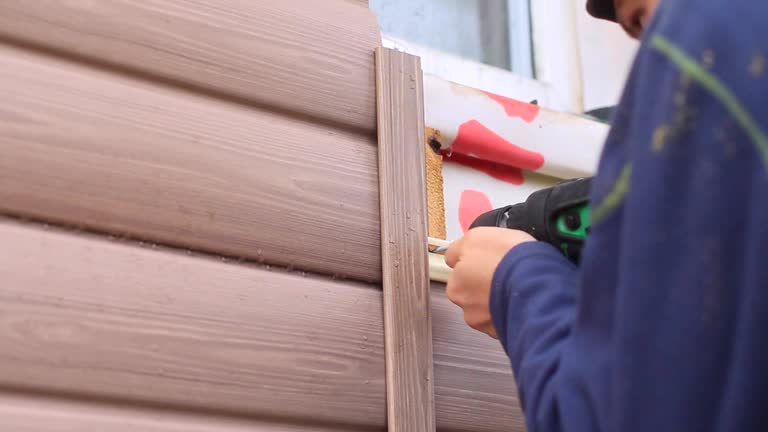 Best Aluminum Siding Installation  in Cashton, WI